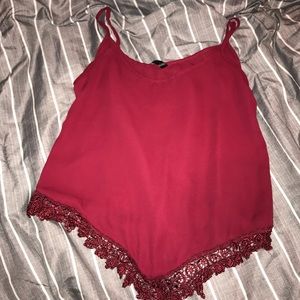 Red sheet top